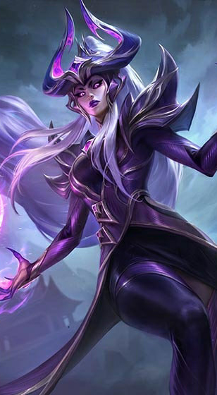 河堤施工窜出三条野生大蟒蛇：最重达五十多斤长约4米！